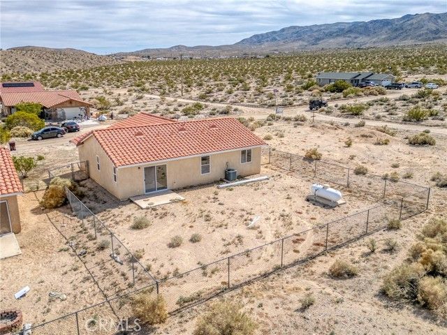 7086 Sheridan, Twentynine Palms, CA 92277