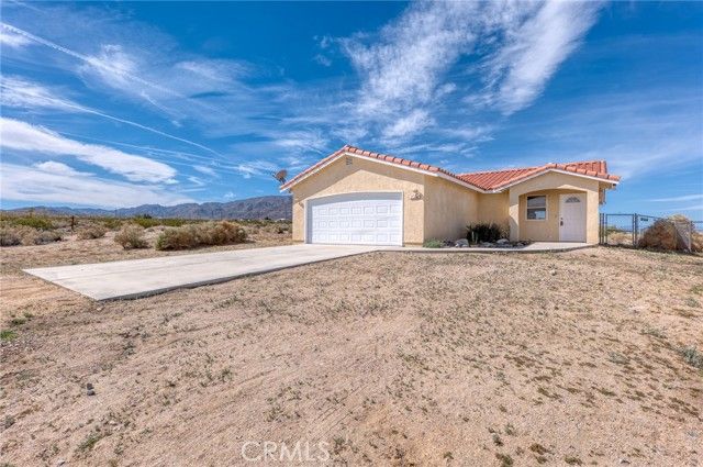 7086 Sheridan, Twentynine Palms, CA 92277