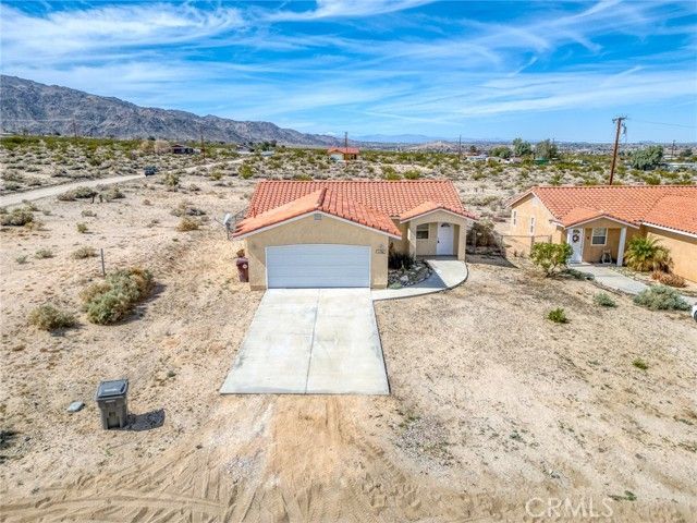 7086 Sheridan, Twentynine Palms, CA 92277