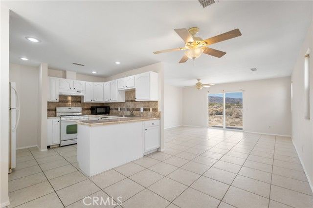 7086 Sheridan, Twentynine Palms, CA 92277