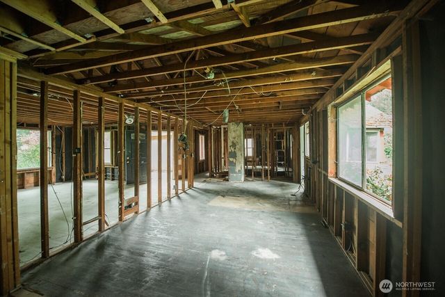 10379 Bethel Burley Road SE, Port Orchard, WA 98367