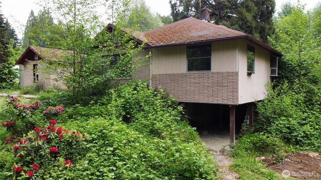 10379 Bethel Burley Road SE, Port Orchard, WA 98367