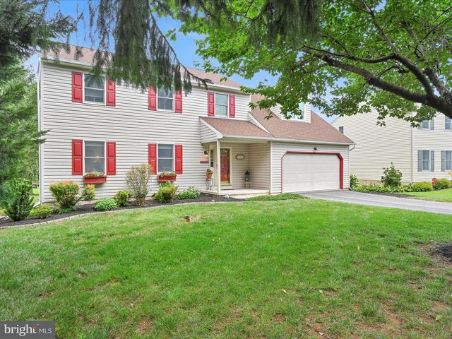 1020 FLAGSTONE CT, Lancaster, PA 17603