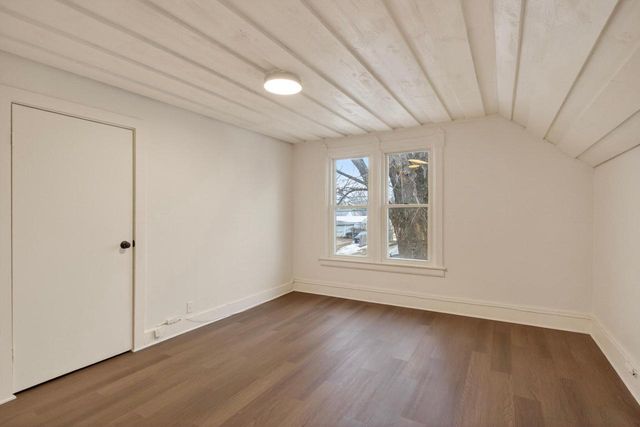 530 10th AVENUE S, Wisconsin Rapids, WI 54495