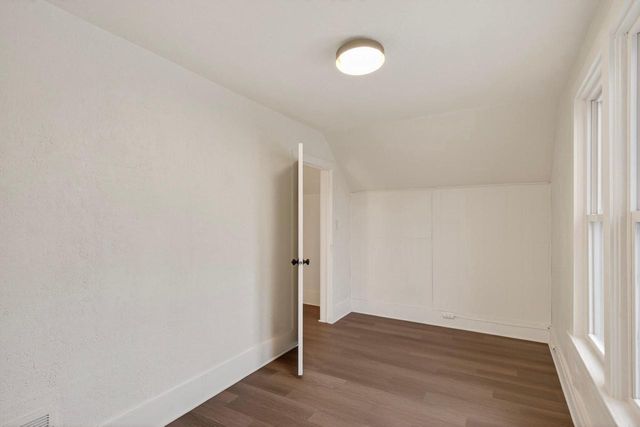 530 10th AVENUE S, Wisconsin Rapids, WI 54495