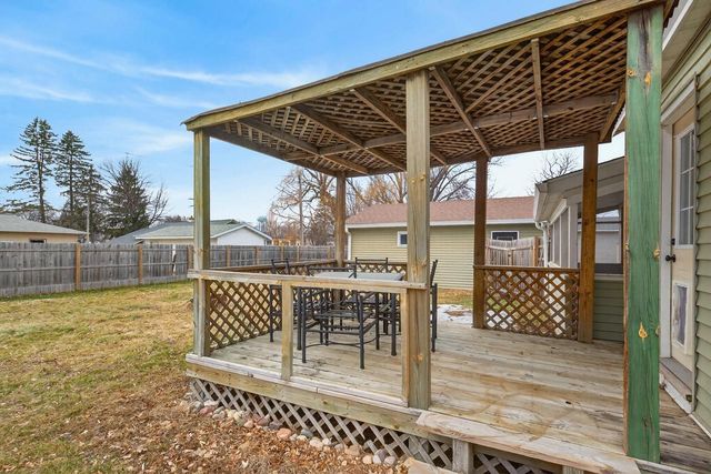 530 10th AVENUE S, Wisconsin Rapids, WI 54495