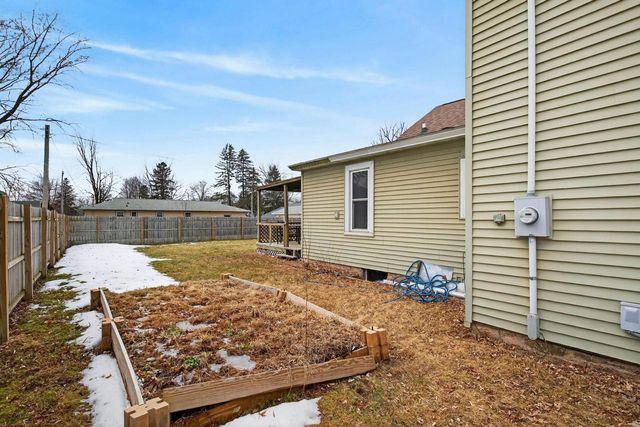 530 10th AVENUE S, Wisconsin Rapids, WI 54495