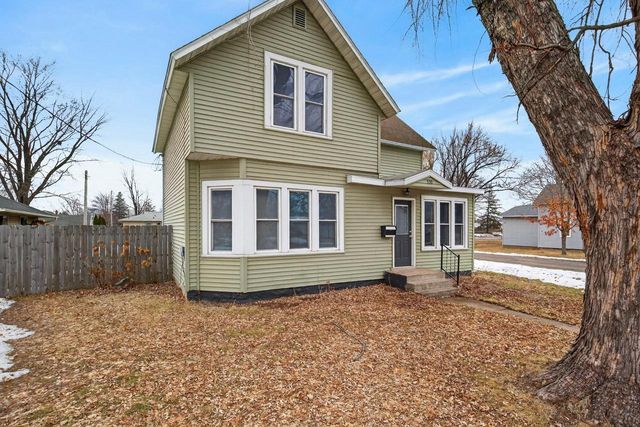 530 10th AVENUE S, Wisconsin Rapids, WI 54495