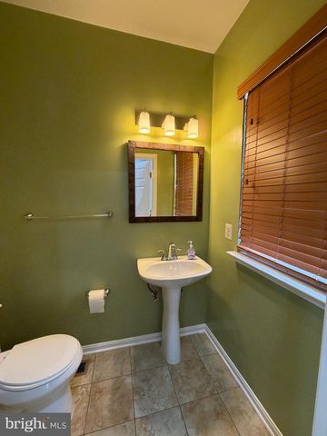 8307 GREEN GRASS RD, Laurel, MD 20724