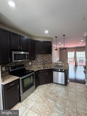 8307 GREEN GRASS RD, Laurel, MD 20724