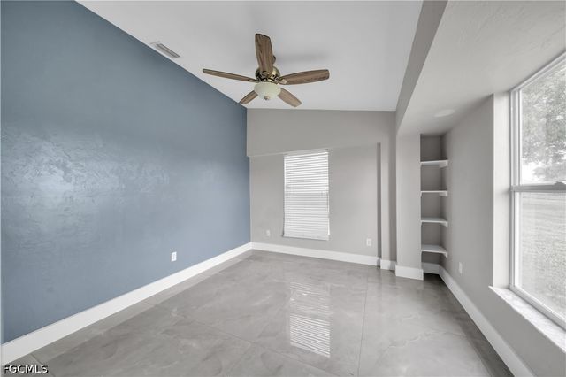 538 Whispering Wind BEND, Lehigh Acres, FL 33974
