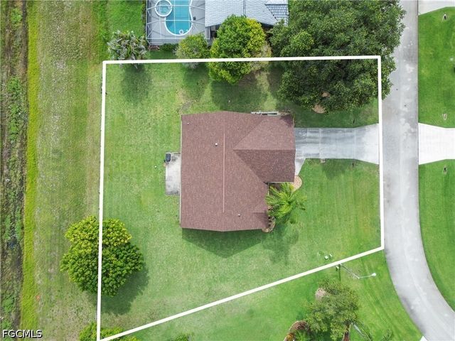 538 Whispering Wind BEND, Lehigh Acres, FL 33974