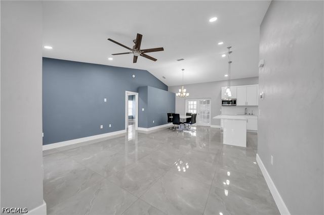 538 Whispering Wind BEND, Lehigh Acres, FL 33974