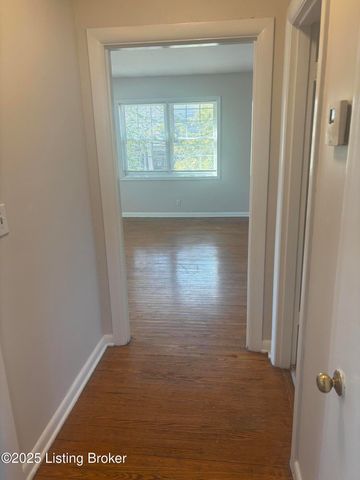 3802 Nanz Ave 8, Louisville, KY 40207