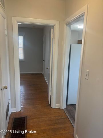 3802 Nanz Ave 8, Louisville, KY 40207