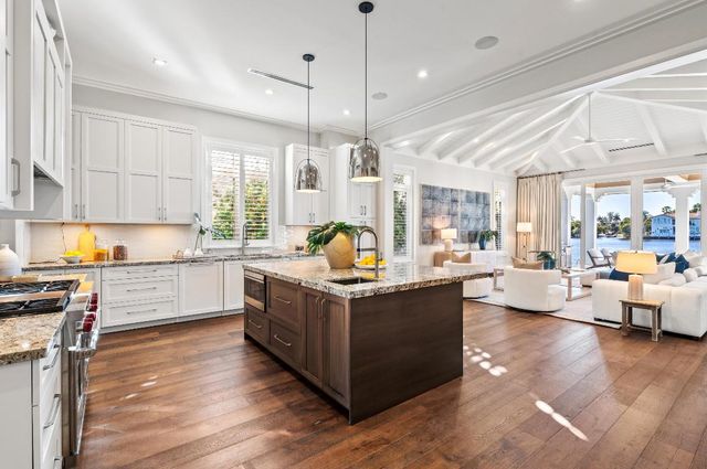 1002 Seasage Drive, Delray Beach, FL 33483