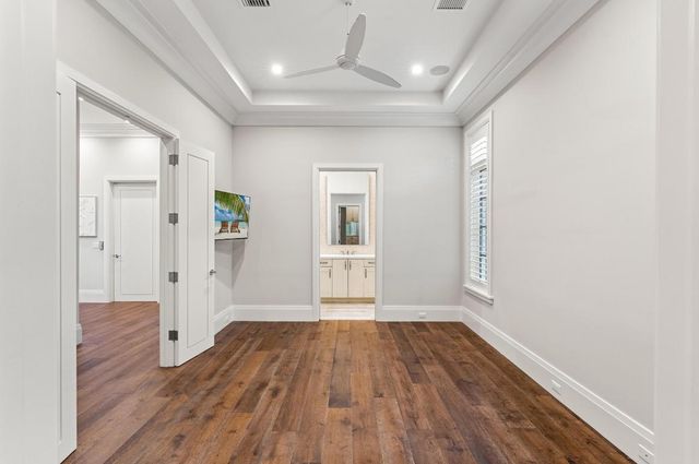 1002 Seasage Drive, Delray Beach, FL 33483