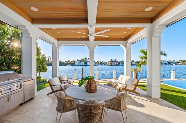 1002 Seasage Drive, Delray Beach, FL 33483