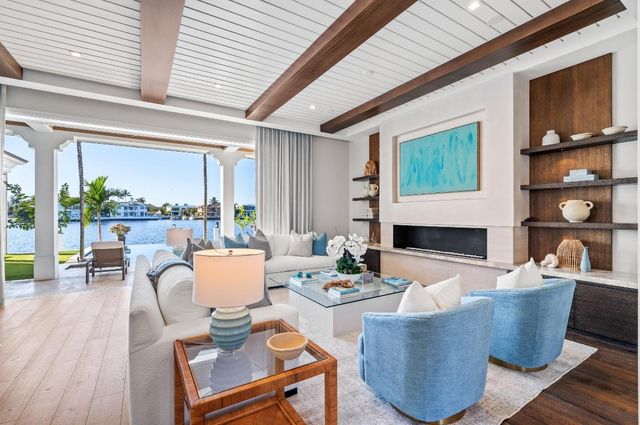 1002 Seasage Drive, Delray Beach, FL 33483