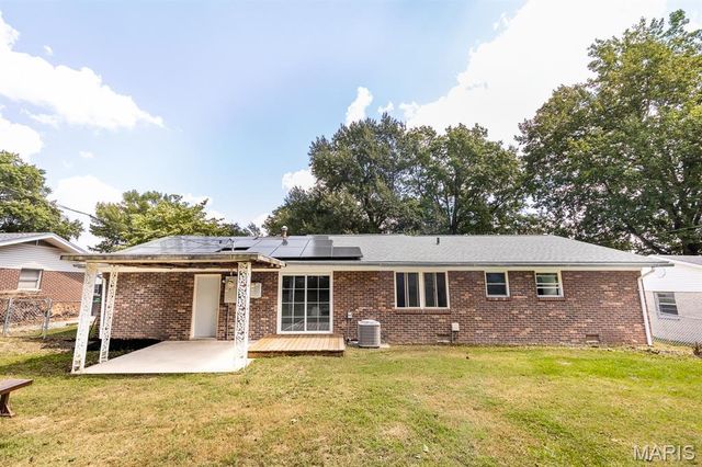 117 Williamsburg Drive, Belleville, IL 62221