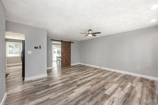 117 Williamsburg Drive, Belleville, IL 62221