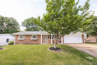 117 Williamsburg Drive, Belleville, IL 62221