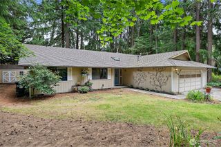 4136 Highline Drive SE, Olympia, WA 98501