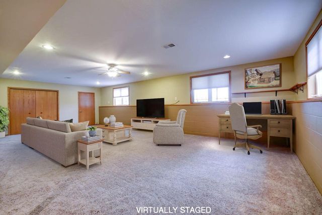 800 Chief Kewaskum PLACE, Kewaskum, WI 53040