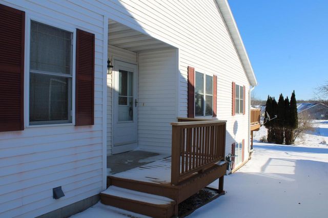 800 Chief Kewaskum PLACE, Kewaskum, WI 53040