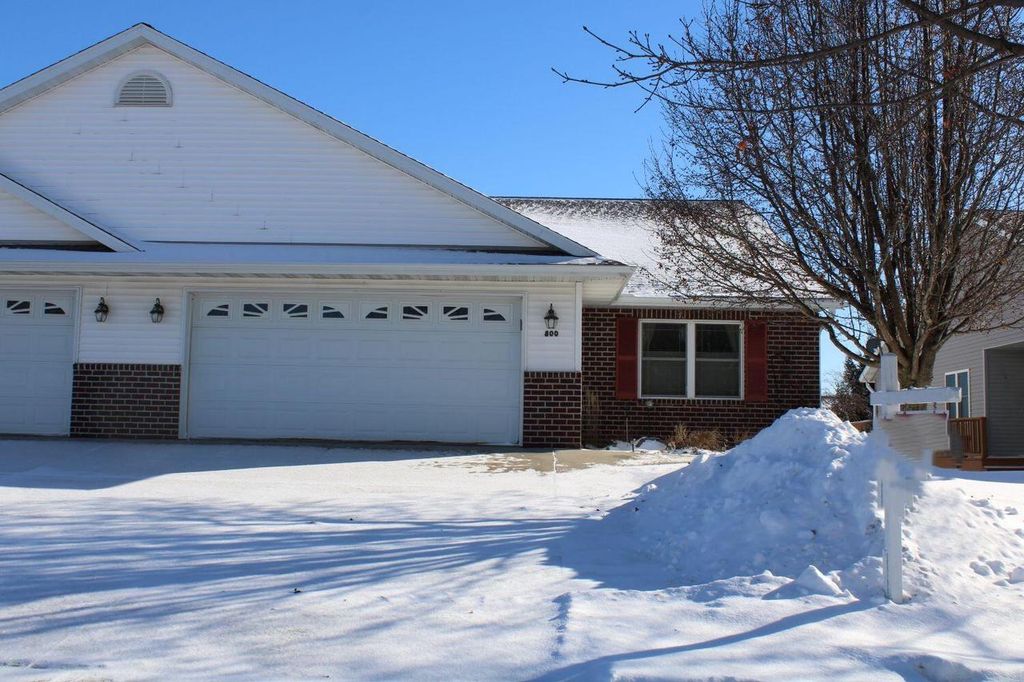 800 Chief Kewaskum PLACE, Kewaskum, WI 53040