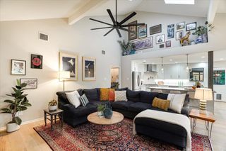6327 Pathfinder DR, Austin, TX 78759