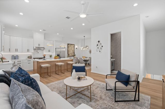 4752 Martin Hill Street, Houston, TX 77018