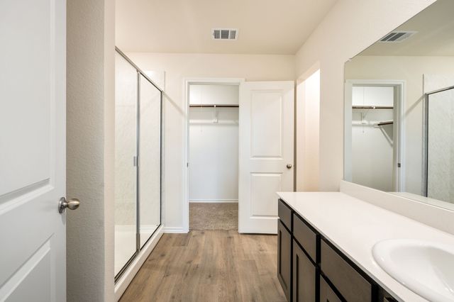 1324 Stuarts Forest Drive, Denton, TX 76207