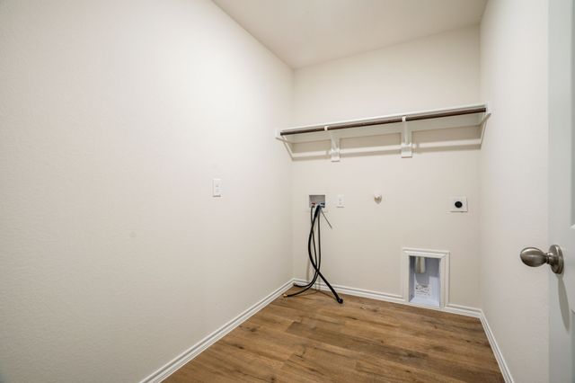 1324 Stuarts Forest Drive, Denton, TX 76207