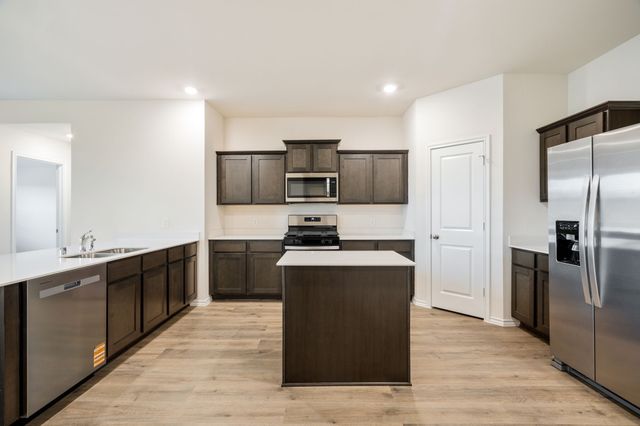 1324 Stuarts Forest Drive, Denton, TX 76207