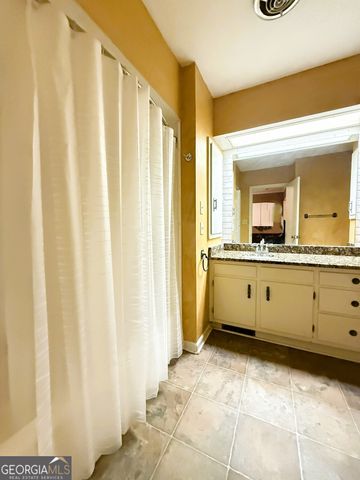 409 Edwards Street, Elberton, GA 30635