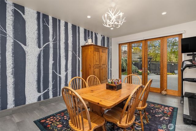 18211 Fjord Drive NE, Poulsbo, WA 98370