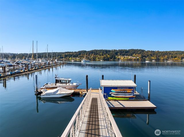 18211 Fjord Drive NE, Poulsbo, WA 98370