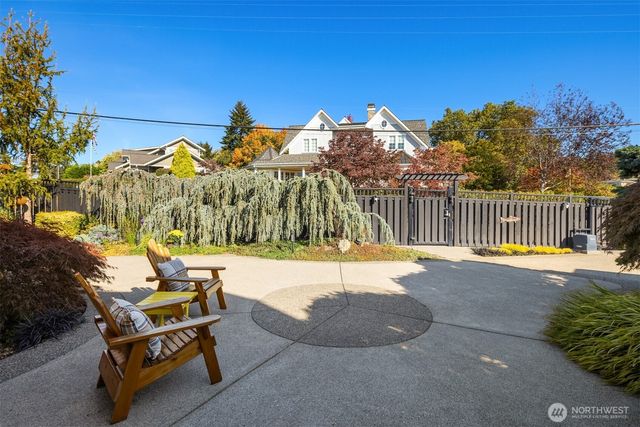 18211 Fjord Drive NE, Poulsbo, WA 98370