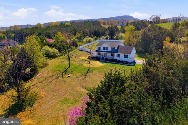 75 OAK HILL DR, Front Royal, VA 22630
