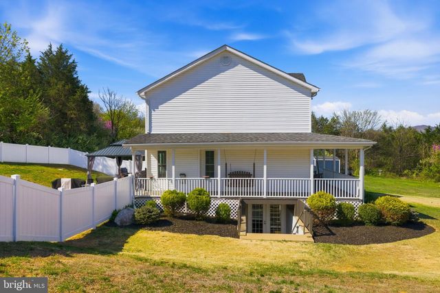 75 OAK HILL DR, Front Royal, VA 22630
