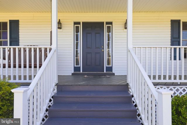 75 OAK HILL DR, Front Royal, VA 22630