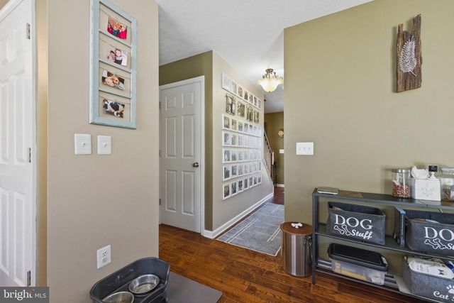 75 OAK HILL DR, Front Royal, VA 22630