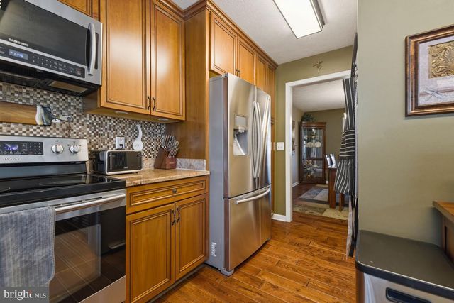 75 OAK HILL DR, Front Royal, VA 22630