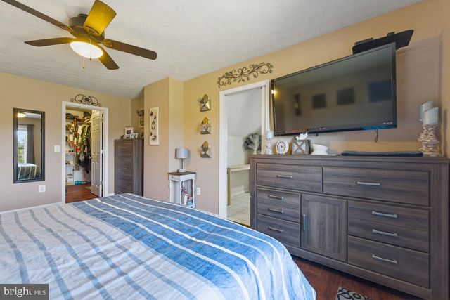 75 OAK HILL DR, Front Royal, VA 22630