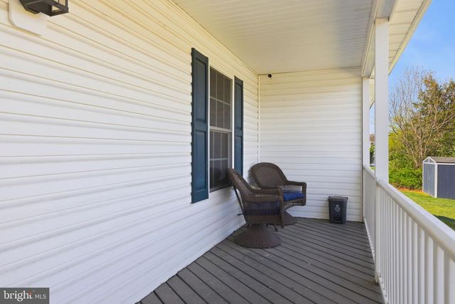 75 OAK HILL DR, Front Royal, VA 22630