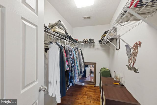 75 OAK HILL DR, Front Royal, VA 22630