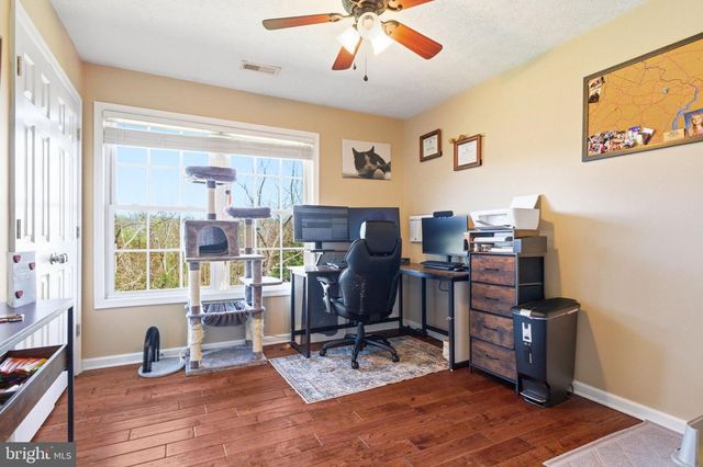 75 OAK HILL DR, Front Royal, VA 22630