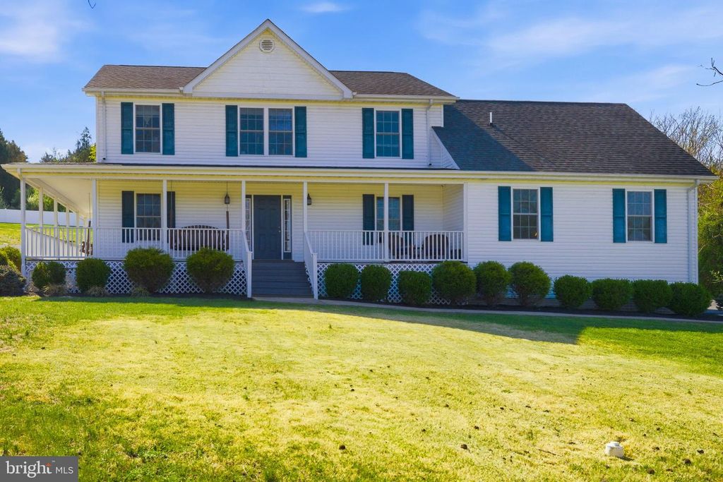 75 OAK HILL DR, Front Royal, VA 22630