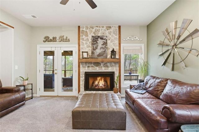 5428 N Cove Road N, Gainesville, GA 30504